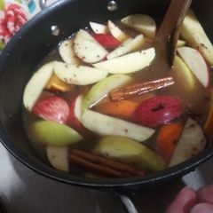 A picture of Hot Apple Cider.