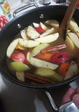 A picture of Hot Apple Cider.