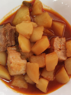 Una foto de Patatas guisadas con costilla
