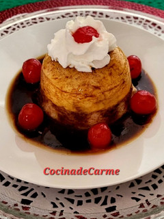 Una foto de Flan de coco individual en microondas