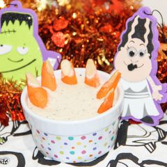 A picture of Halloween Carrot Fingers.