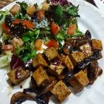 Tofu con setas y salsa teriyaki