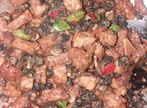 Foto resep Sambel goreng tutut/keong/kreco endueesss...