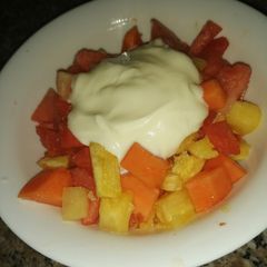 A picture of Creamy fruit salad.