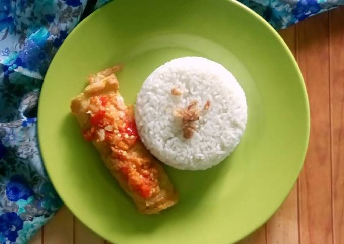 Cara Buat Telur dadar sambal bawang Wajib Dicoba