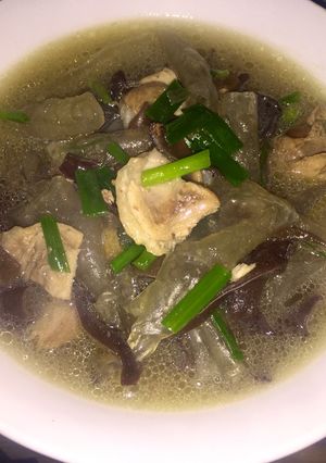 Hình của món Miến nấu thịt gà (miến nấu lòng gà).