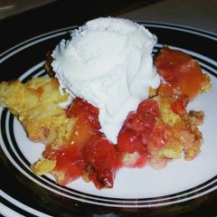 A picture of Cherry Peach Dump Cake.