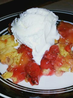 A picture of Cherry Peach Dump Cake.