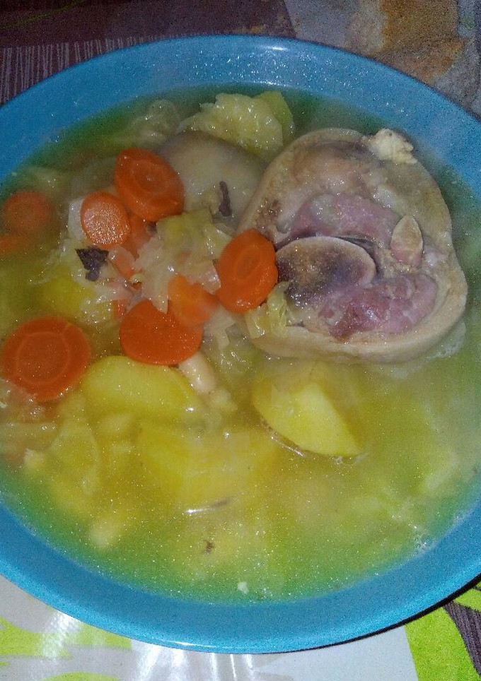 Una foto de Puchero de mi suegra