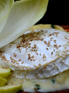 Una foto de Aperitivo de queso cremoso al vino