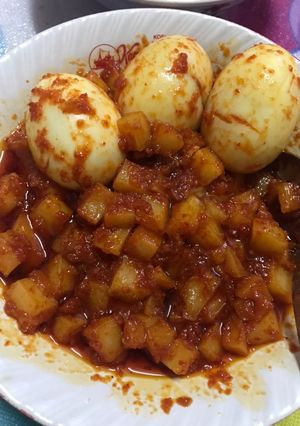 Foto resep Balado kentang telur