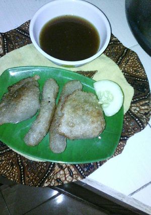 Foto resep Empek**Dos and Empek** lenjer..Wuenaaak Nan.....by:erni hartanti😄😘😘👩