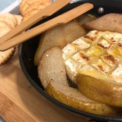 Baked Camembert with Caramelised Onions, Bacon and Pears A picture of Baked Camembert with Caramelised Onions, Bacon and Pears.