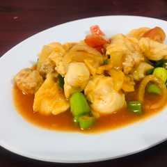 A picture of Ayam asam pedas manis (no gula, santan, tepung, minyak).