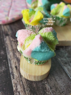 Foto resep Bolu Kukus Pelangi