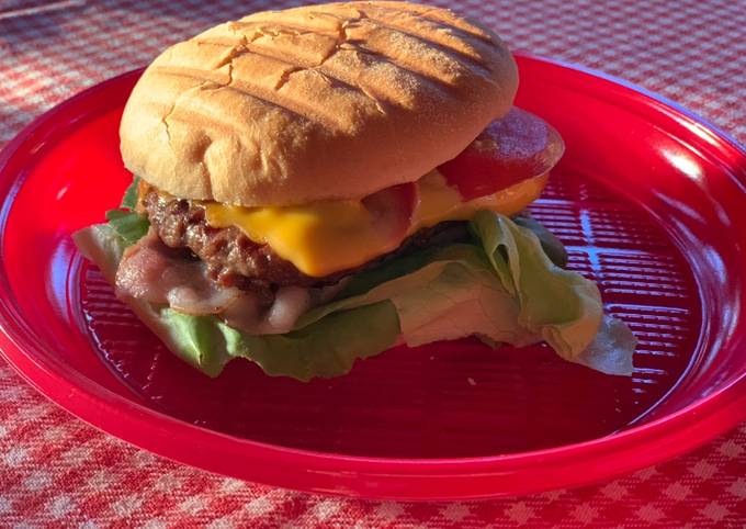 Hamburger con Salsa Crispy fatta in casa!
