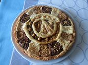 Una foto di crostata con farina di nocciola