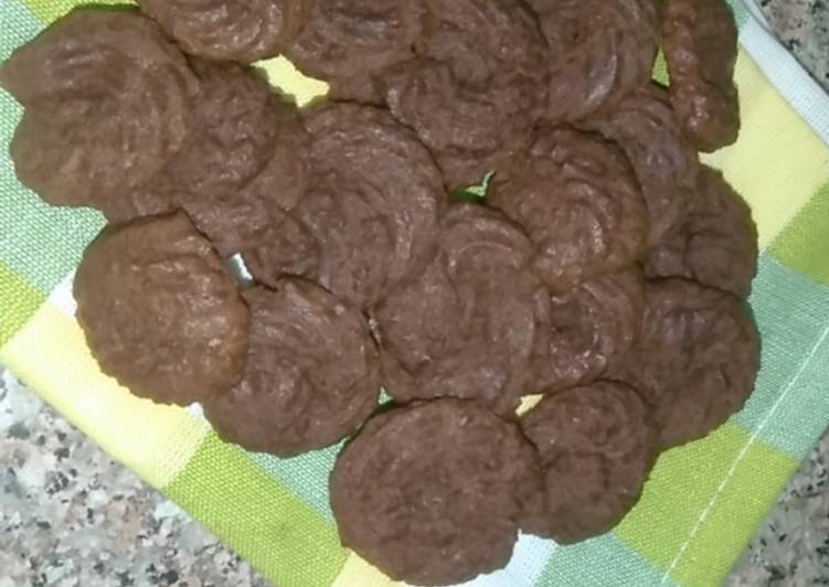 Chocolate butter cookies without oven