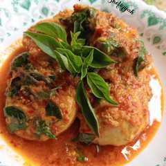 A picture of Ayam Masak Santan Pedas.