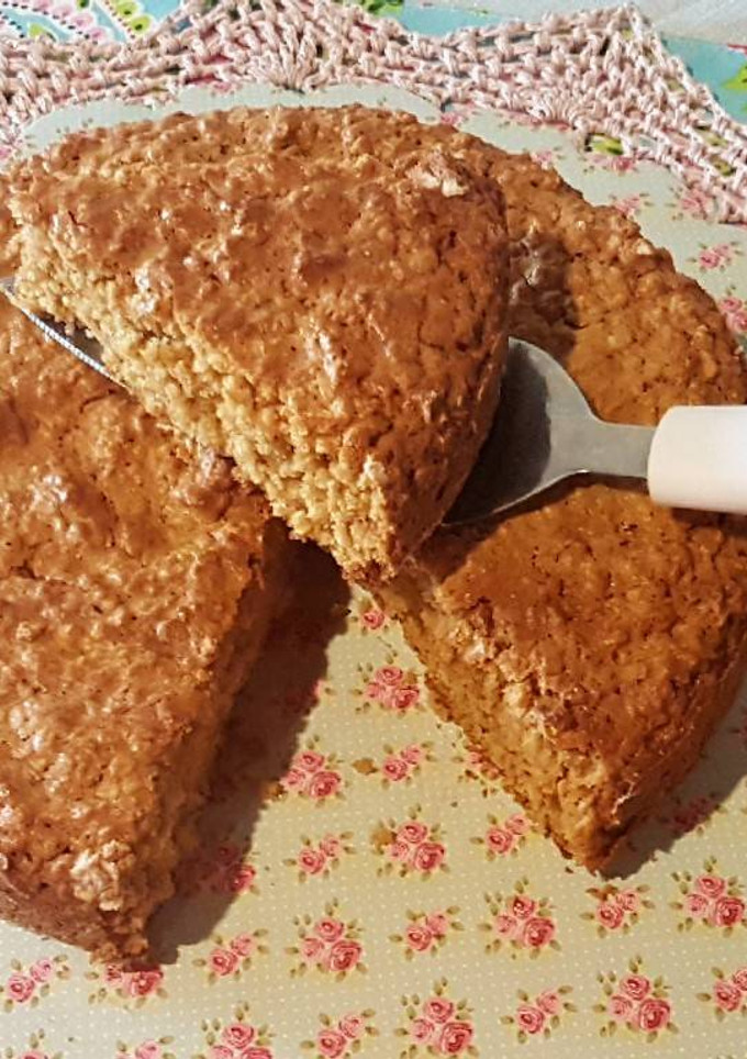 Una foto de Torta avena y dulce de leche de la abuela ¡Una ternura!