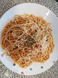 Spaghetti de pollo con salsa casera