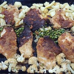 Lemon garlic chicken A picture of Lemon garlic chicken.