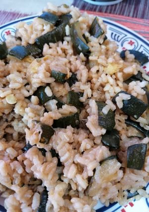 Una foto de Arroz con calabacín