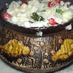 A picture of Dahi Kala pohe.