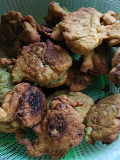 Una foto de Buñuelos de lechuga en licuadora