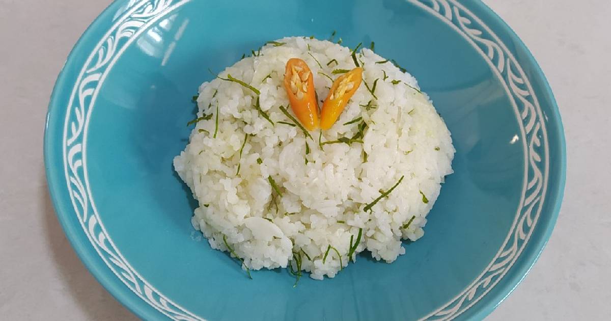 Resep Nasi Daun Jeruk Rice Cooker oleh Anitya Ratna Hapsari Cookpad