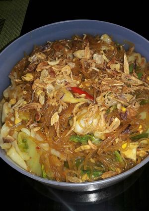 Foto resep Bihun goreng raos pisan😙