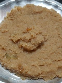 सूजी हलवा (Suji halwa recipe in Hindi) रेसिपी मुख्य फोटो
