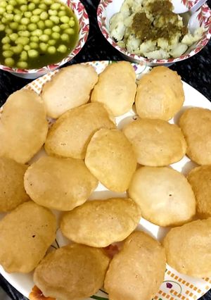 सूजी गोलगप्पे (sooji golgappe recipe in Hindi) रेसिपी मुख्य फोटो