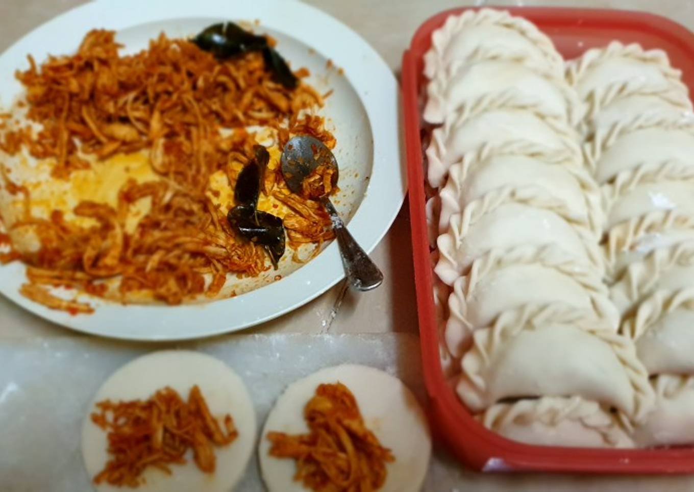 Cireng isi ayam suwir mercon