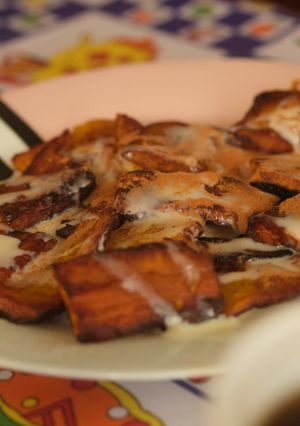 Una foto de Plátano macho frito