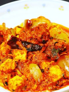 পনির দো পেঁয়াজা (paneer do peyaja recipe in bengali) রেসিপির প্রধান ছবি