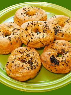 பேகல்(bagel recipe in tamil) செய்முறை முக்கிய புகைப்படம்