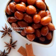 A picture of Sweet Braised Peanuts.