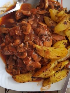 عکسی از دستور خوراک قارچ و مرغ