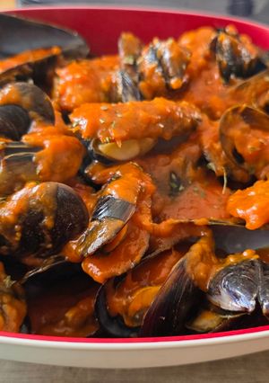 Una foto de Mejillones a la marinera con tomate en Thermomix TM6