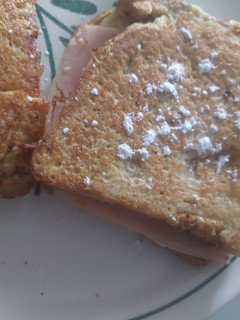 Una foto de Sándwich Montecristo Simplemente delicioso