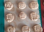Una foto de mantequilla de mani "keto