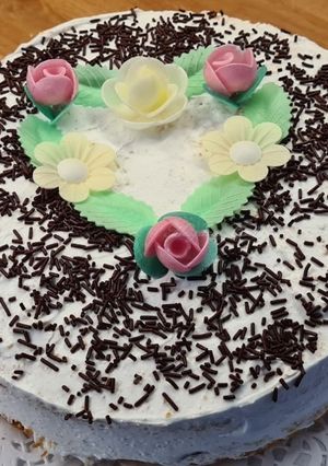 Glutén- és laktózmentes mogyorókrémes habos torta recept fotója