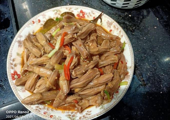 Chinese Stew Duck Tongue (lidah bebek ungkep)