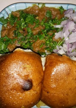 A picture of Pav bhaji.