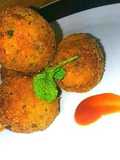 Crunchy Peanut-Plantain balls
