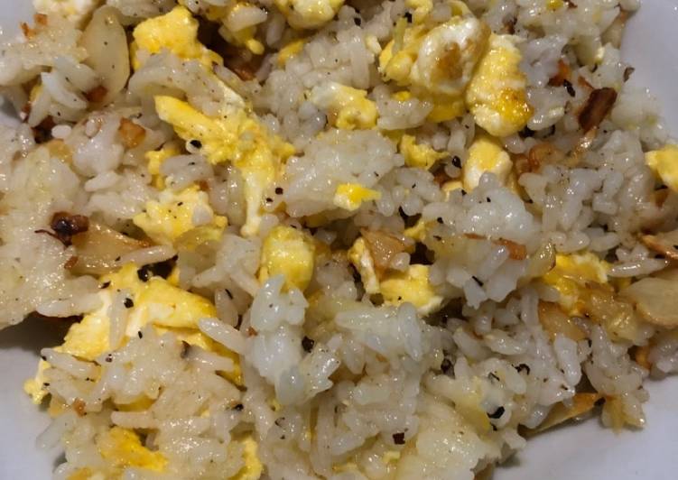 Butter Garlic Fried Rice (Cuman 3 Bahan)