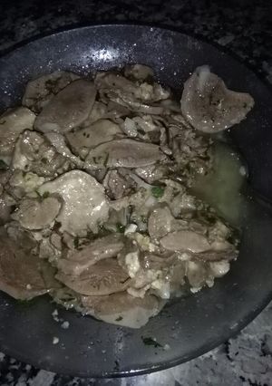 Una foto de Lengua a la vinagreta
