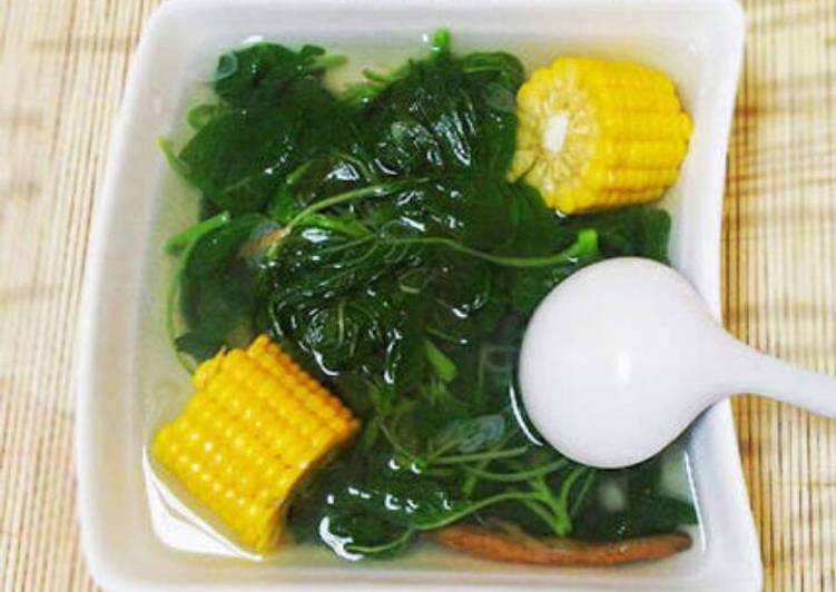 Sayur bening bayam simple