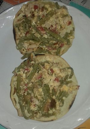 Una foto de Nopales con jamón y huevo